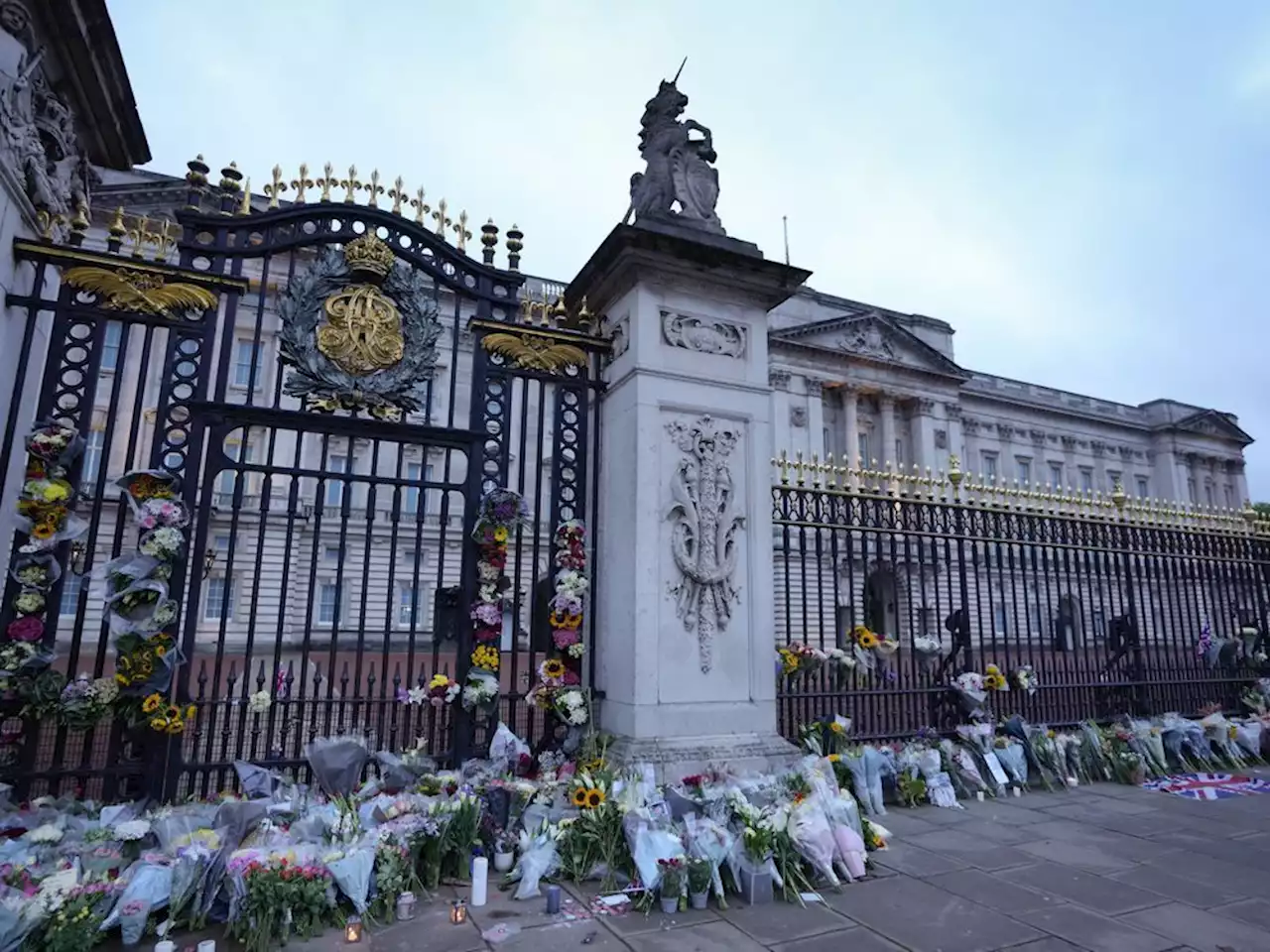 'You have to admire her': Visitors gather in London to pay respects to the Queen