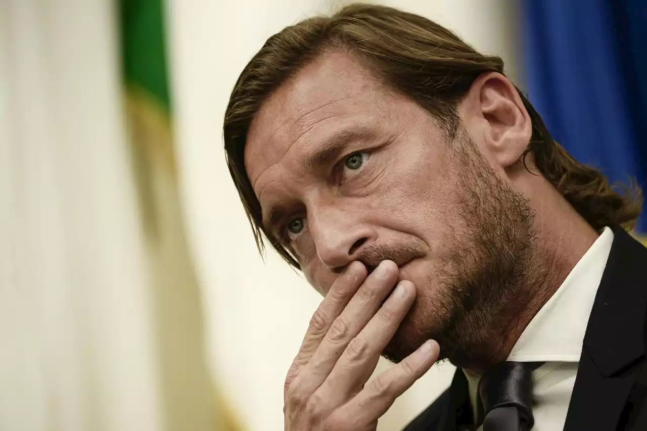 Francesco Totti: 'Non ho tradito io per primo, con Noemi insieme da Capodanno'