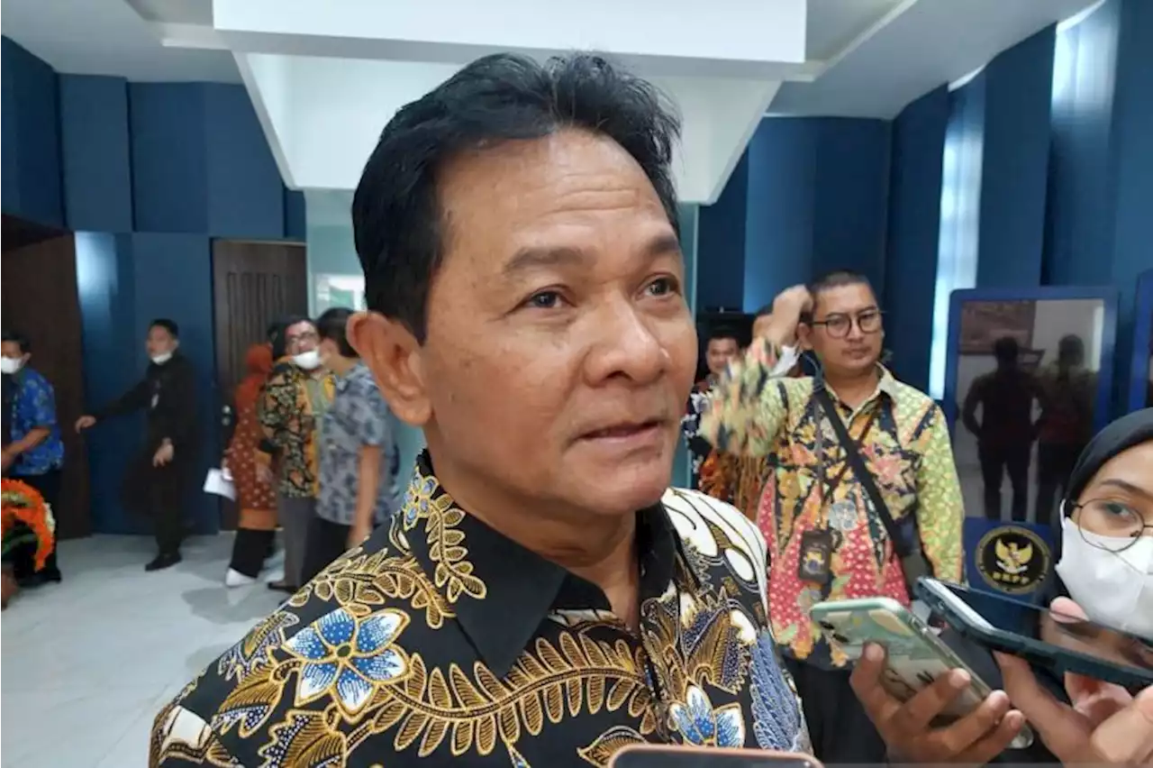 Ketua DKPP Heddy Lugito mundur dari posisi komisaris di BUMN