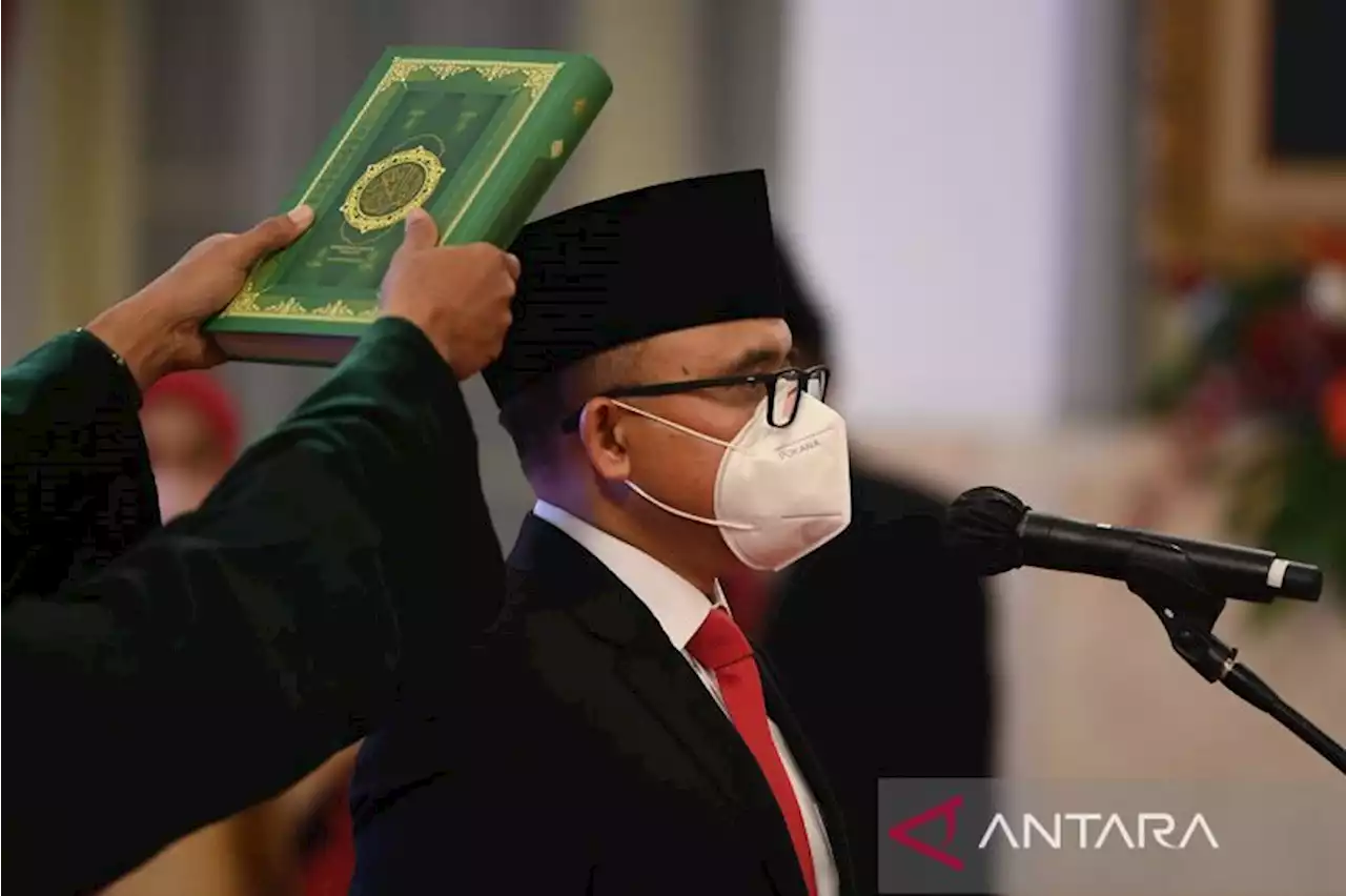 Sepekan, pelantikan Menpan RB hingga kedatangan Presiden Filipina