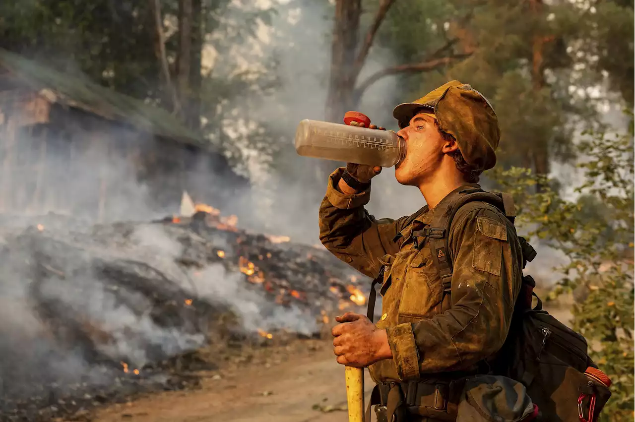 Weather helping, but threat from Western fires persists