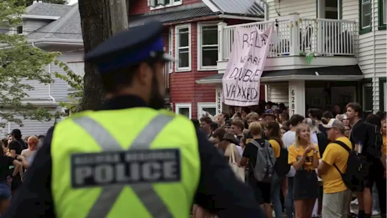 Some Halifax doctors raise alarm about potential for injuries during student street parties | CBC News