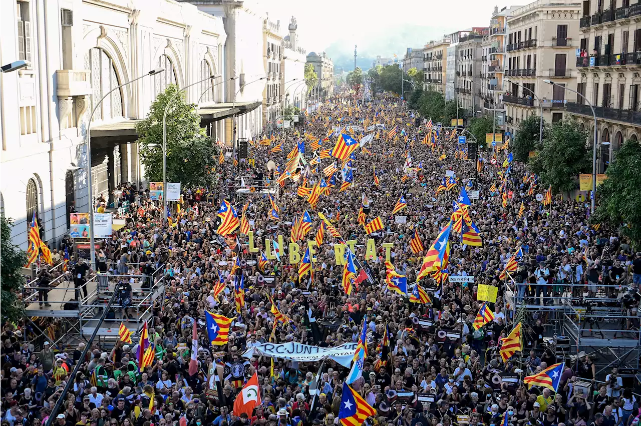 Barcelona - Großdemonstration für Unabhängigkeit Kataloniens von Spanien