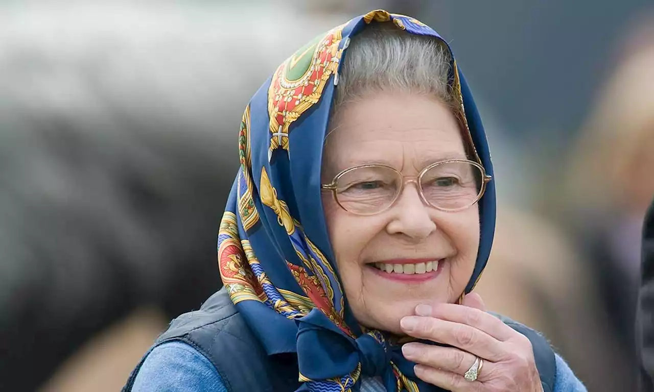 Queen Elizabeth II receives touching tribute from staff at Balmoral Estate