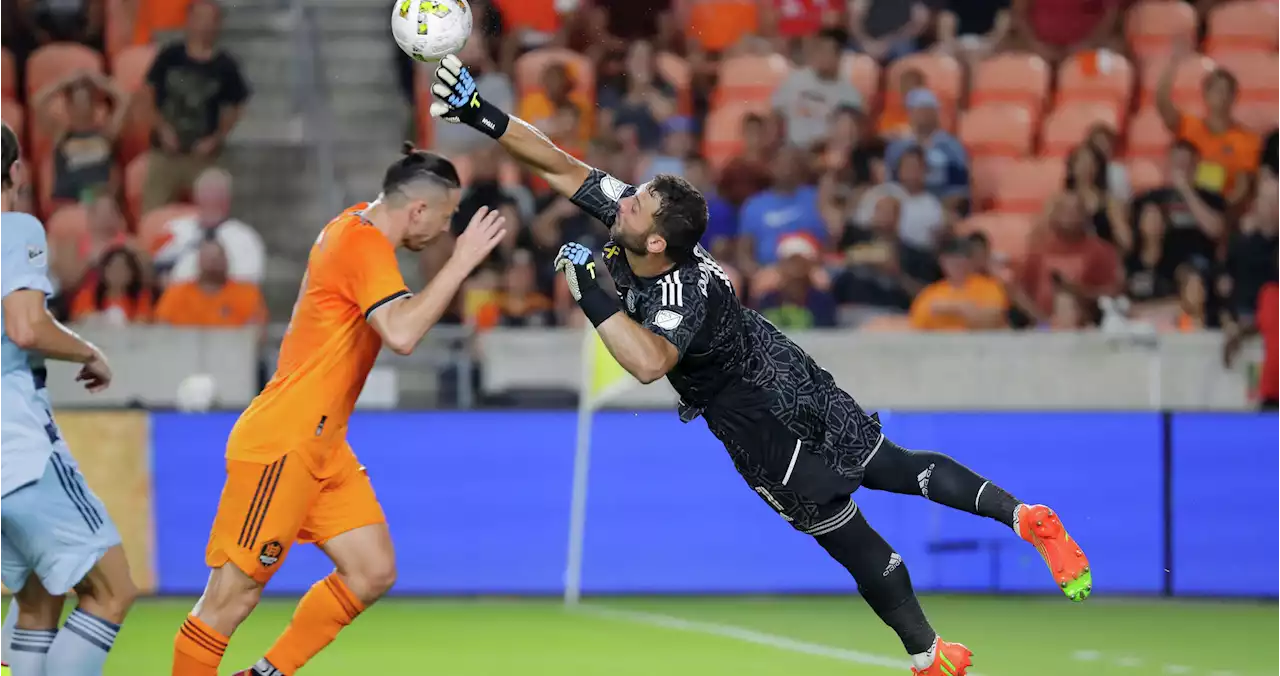 Dynamo, Sporting Kansas City play to scoreless draw