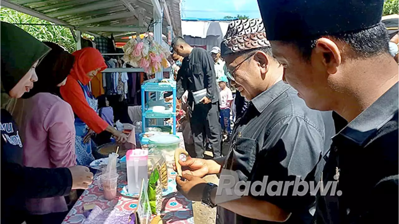 Wabup Sugirah Resmikan Pasar Darussalam