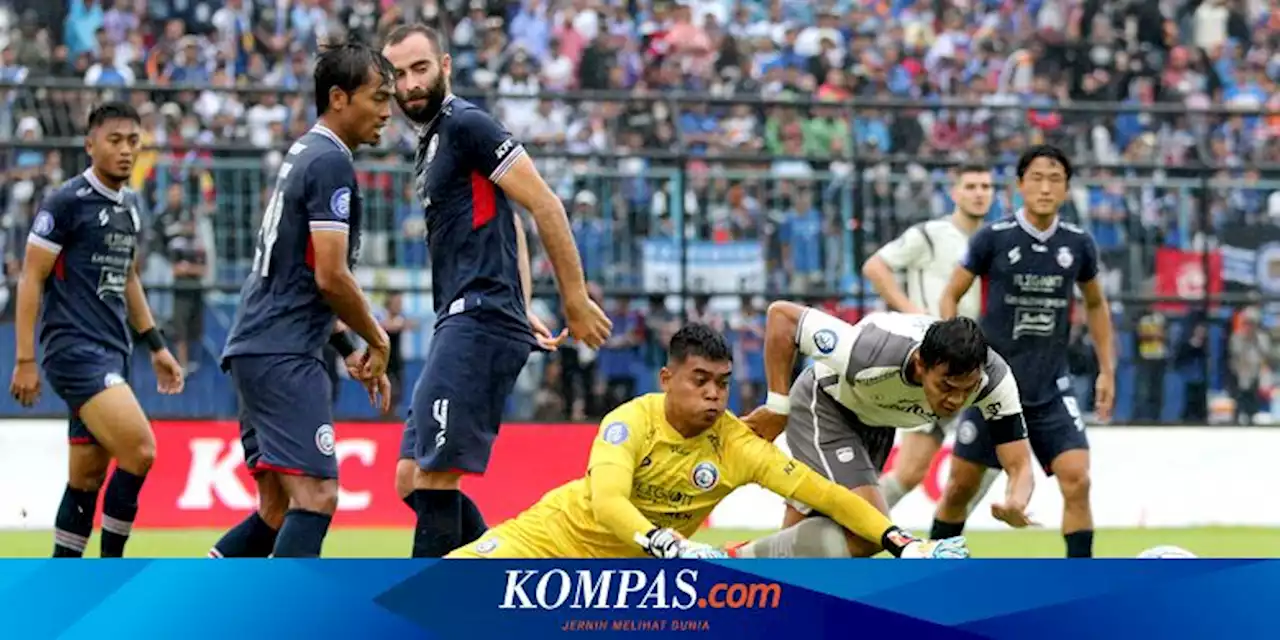 Tumbang di Tangan Persib , Javier Roca Ungkap 2 Alasan Kekalahan Arema