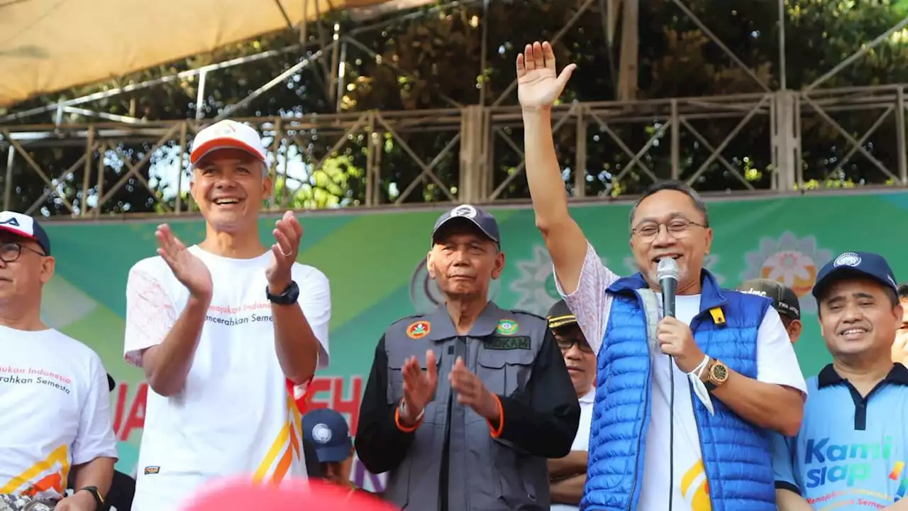 Jalan Bareng Ganjar di Semarang, Mendag Harap Indonesia Semakin Damai