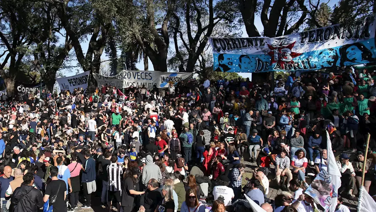 El Frente de Todos porteño encabezó un acto en apoyo a Cristina Kirchner en Parque  Lezama | 'El pueblo cuida a Cristina, Cristina cuida al pueblo” | Frente De  Todos - Cristina Kirchner