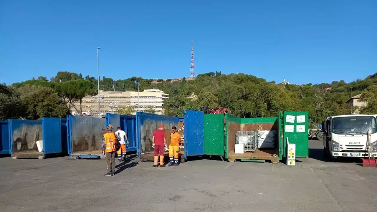 “Il tuo quartiere non è una discarica”, raccolte 200 tonnellate di rifiuti