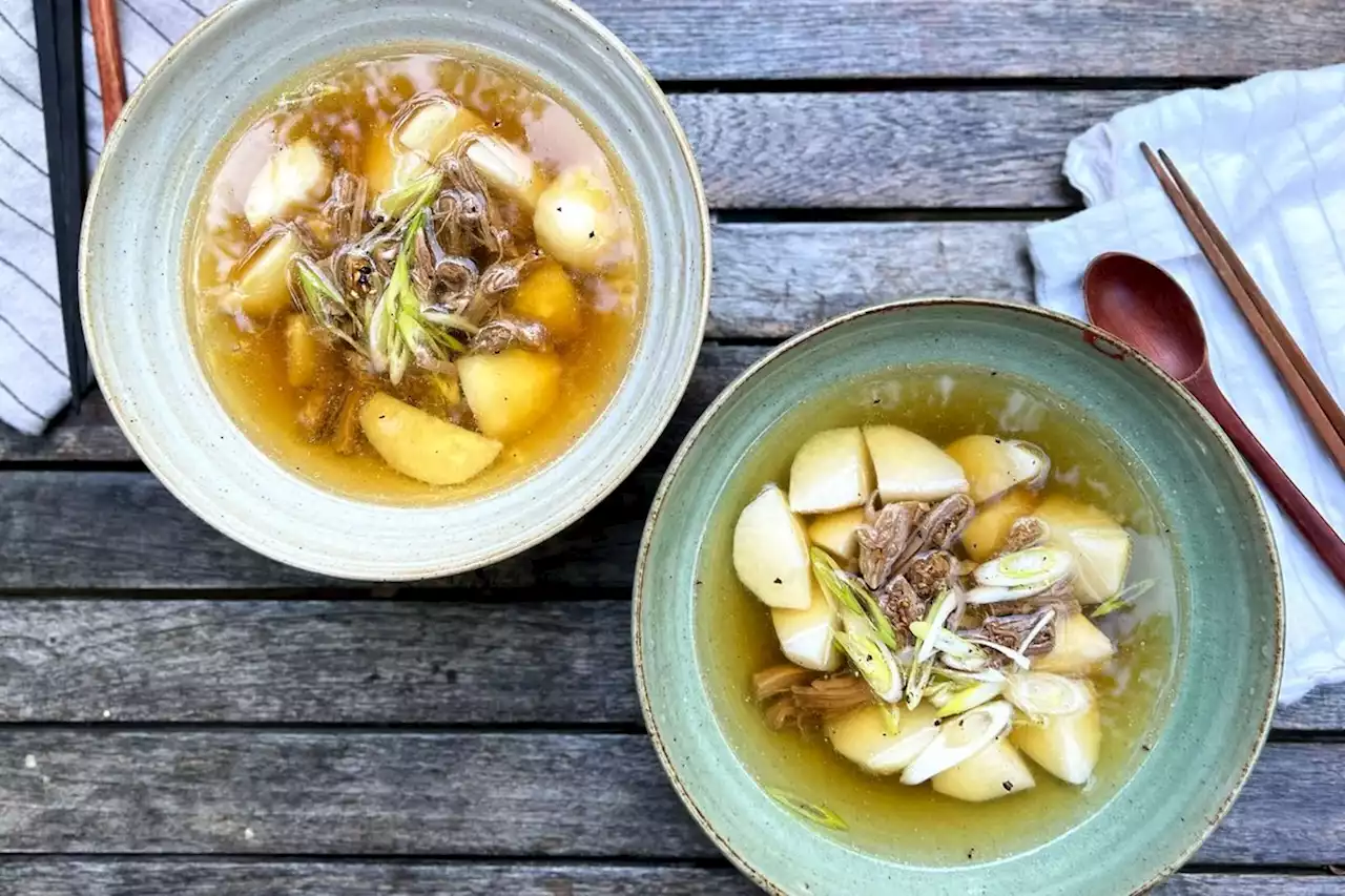 Toranguk (Korean Taro Soup)