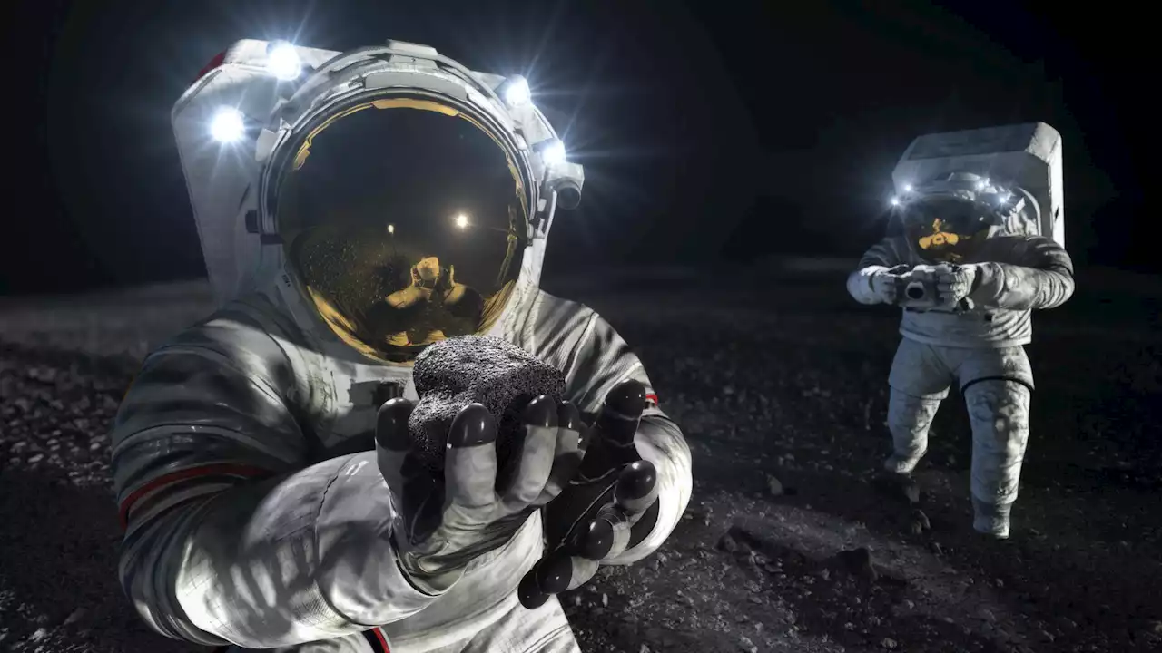 NASA Selects Axiom Space for Next-Generation Artemis Moonwalking Spacesuits