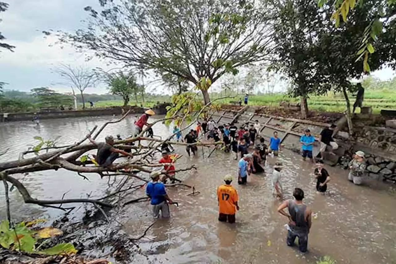 Potret Semangat Gotong Royong Warga Melestarikan Sumber Air di Jimbar Wonogiri