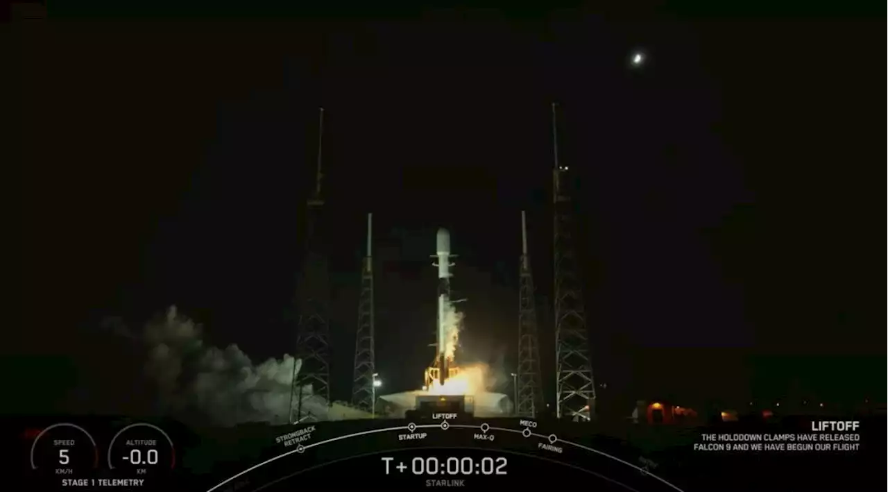 SpaceX launches 51 Starlink satellites and a space tug to orbit