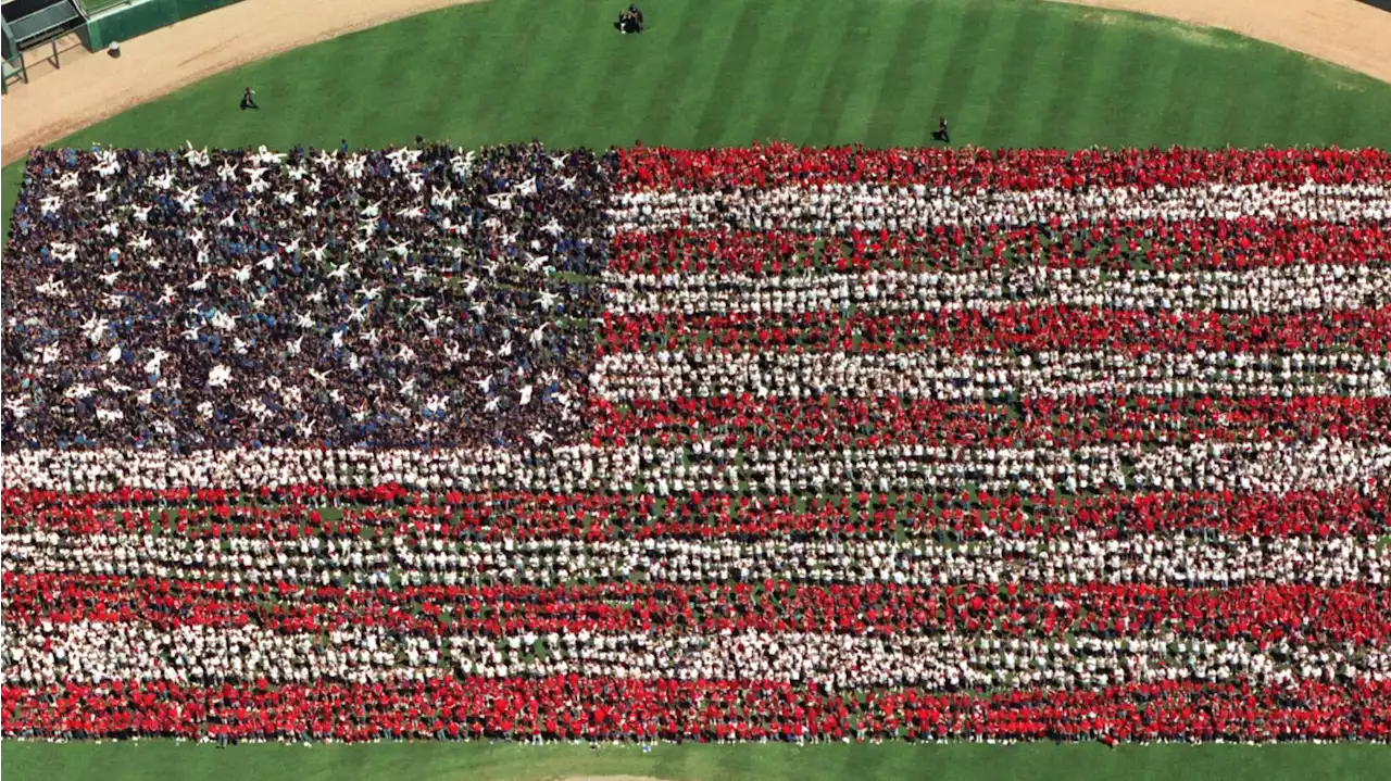 Interactive photo: Remembering Tucson's human flag Sept. 11 tribute