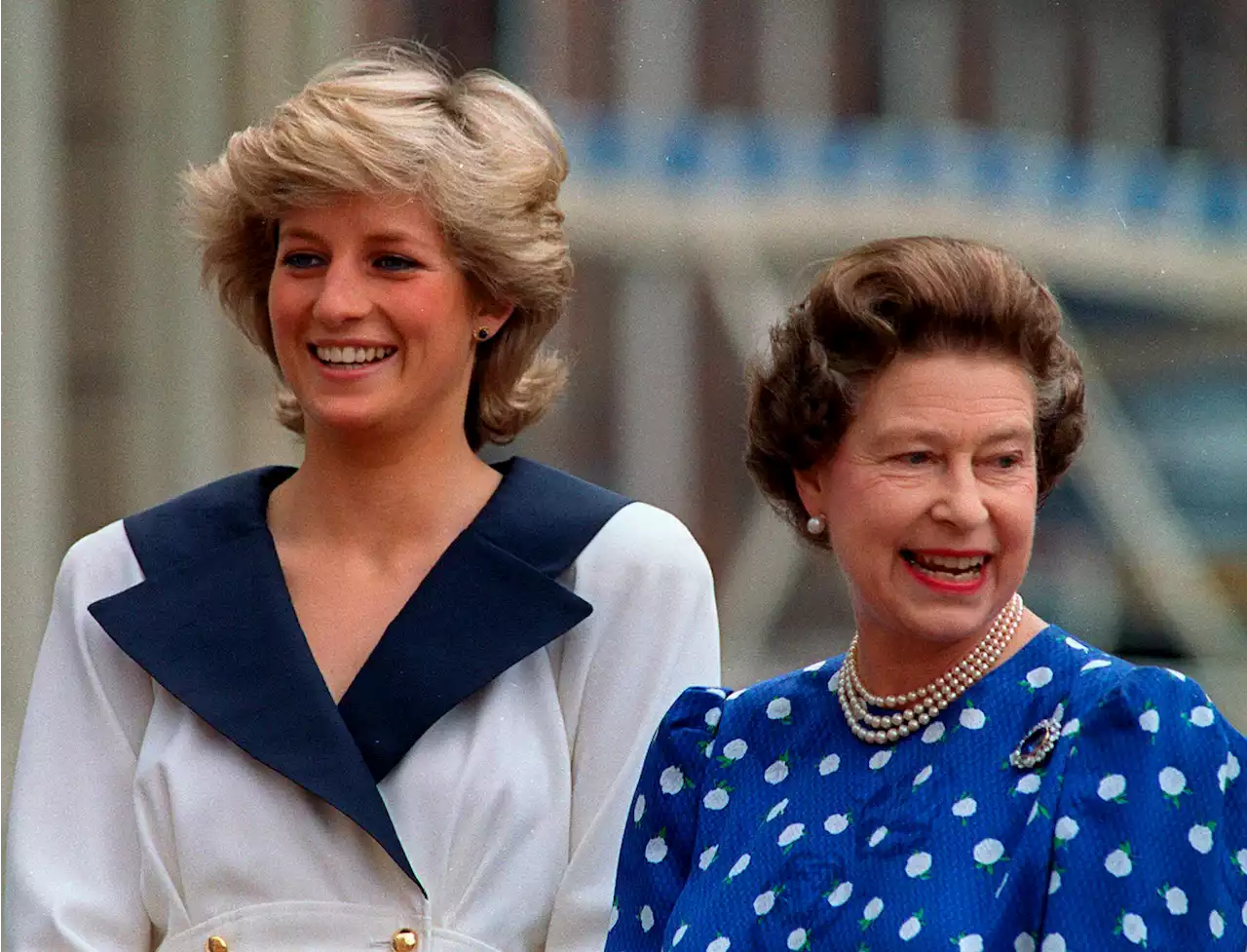 The moment the queen gave Princess Diana her due 25 years ago