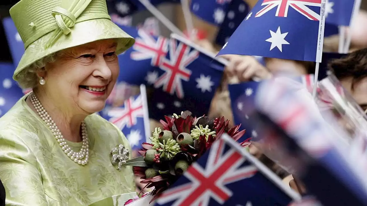 Albanese responds to backlash over new public holiday to honour the Queen