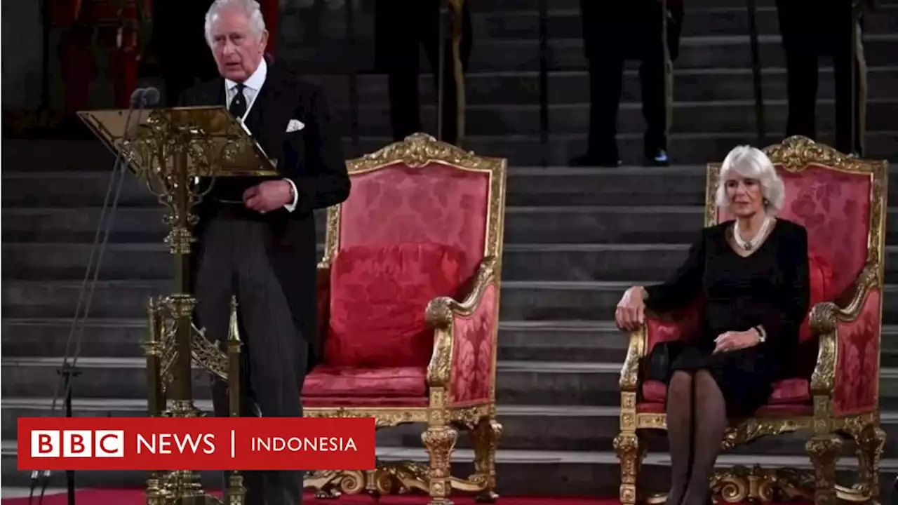 Ikatan 'dengan mendiang mama sayang' ada di seluruh parlemen, Raja Charles III hadir di parlemen - BBC News Indonesia