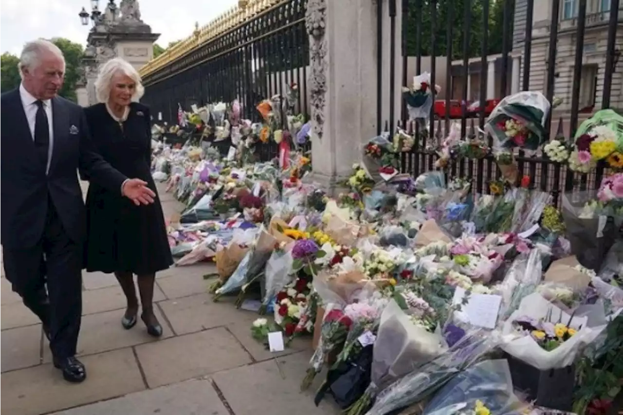 Peti Mati Ratu Elizabeth II Tiba di Edinburg