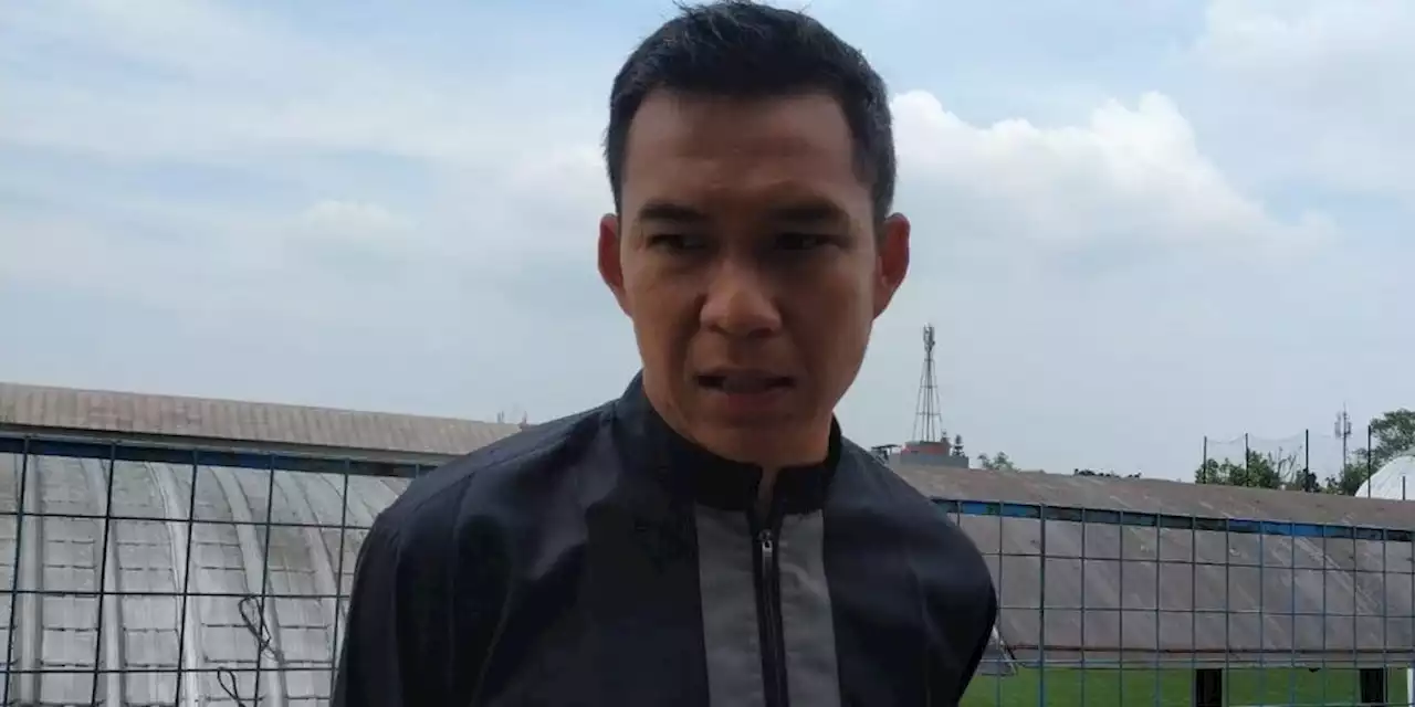 Kondisi Erwin Ramdani yang Patah Tulang Selangka Saat Persib Bandung Kalahkan Arema FC - Bola.net