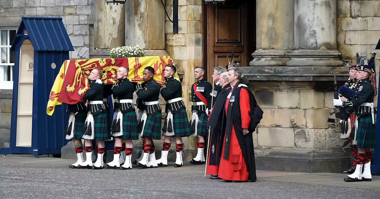 How long will Queen's coffin be in Scotland and when does it leave for London?