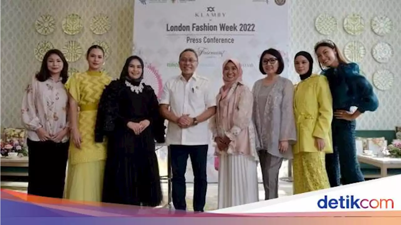 Mendag Bangga Brand Fesyen Muslim Asal RI Ikuti London Fashion Week