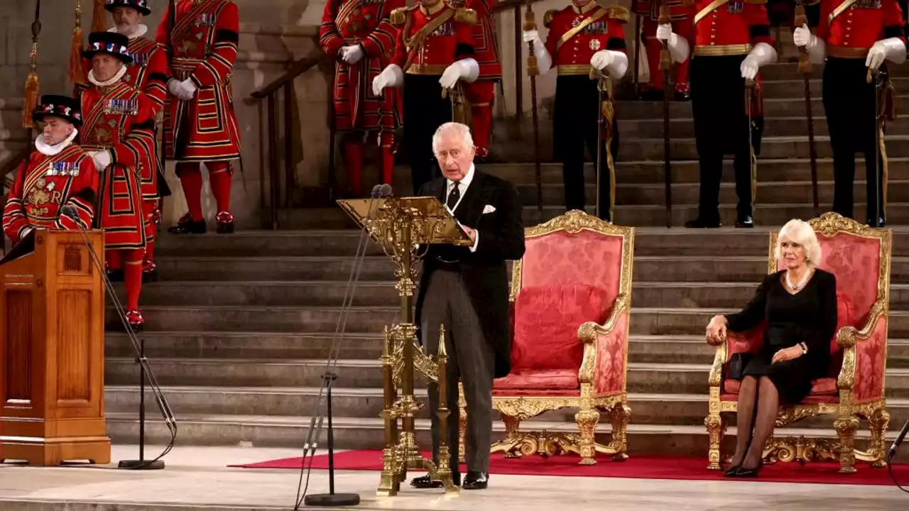 King Charles to lead royal procession of queen's coffin in Scotland