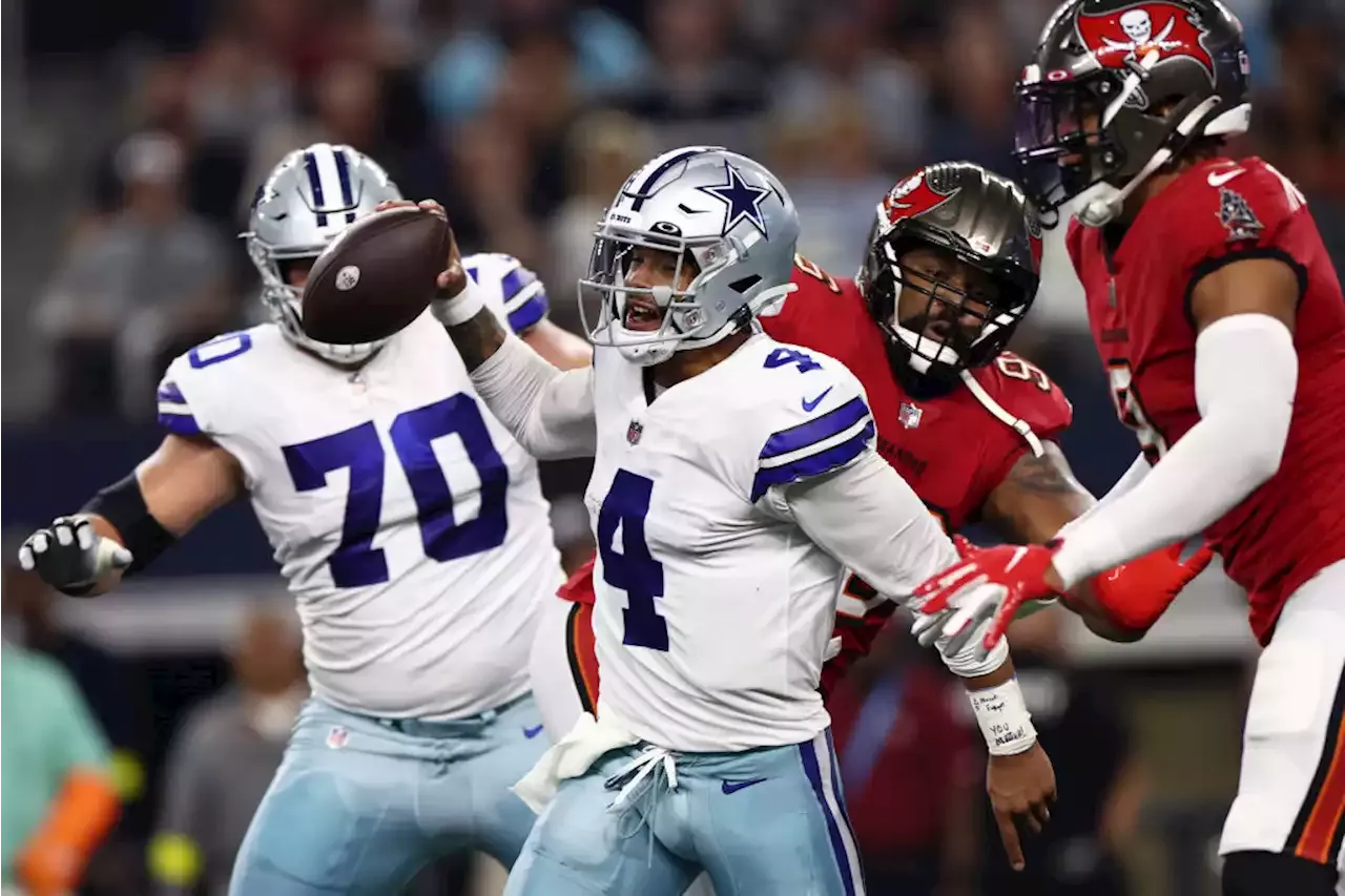 Micah Parsons sacks Tom Brady twice in Dallas Cowboys' season