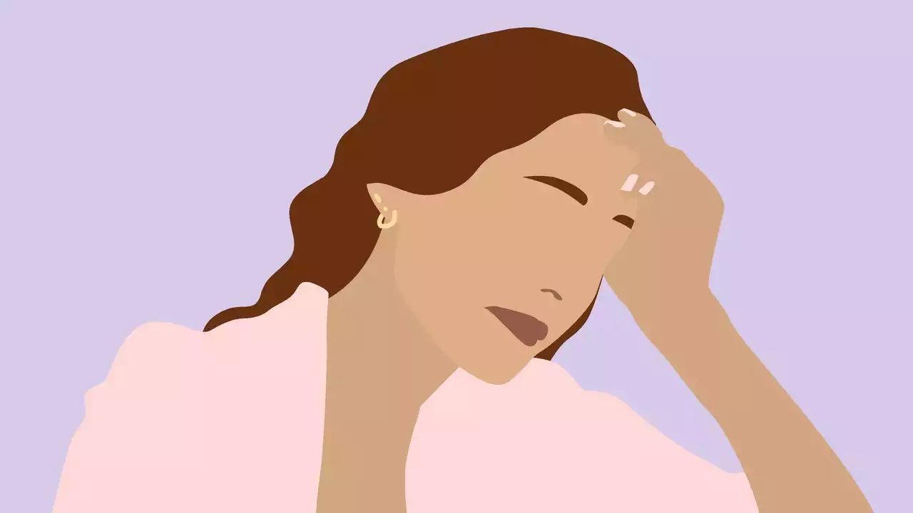 Migraines at work are the worst. Here's how to deal with them from people who get it