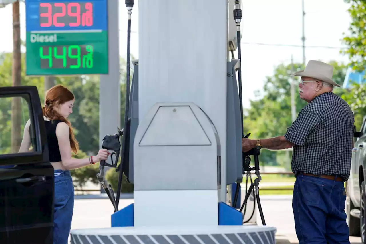 $3 a gallon gasoline is coming back to Houston