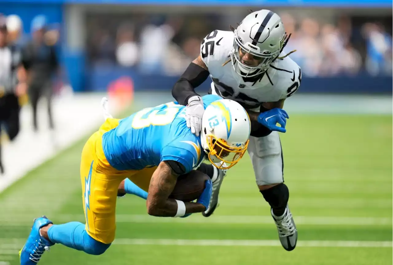 Chargers receiver Keenan Allen sidelined by hamstring injury