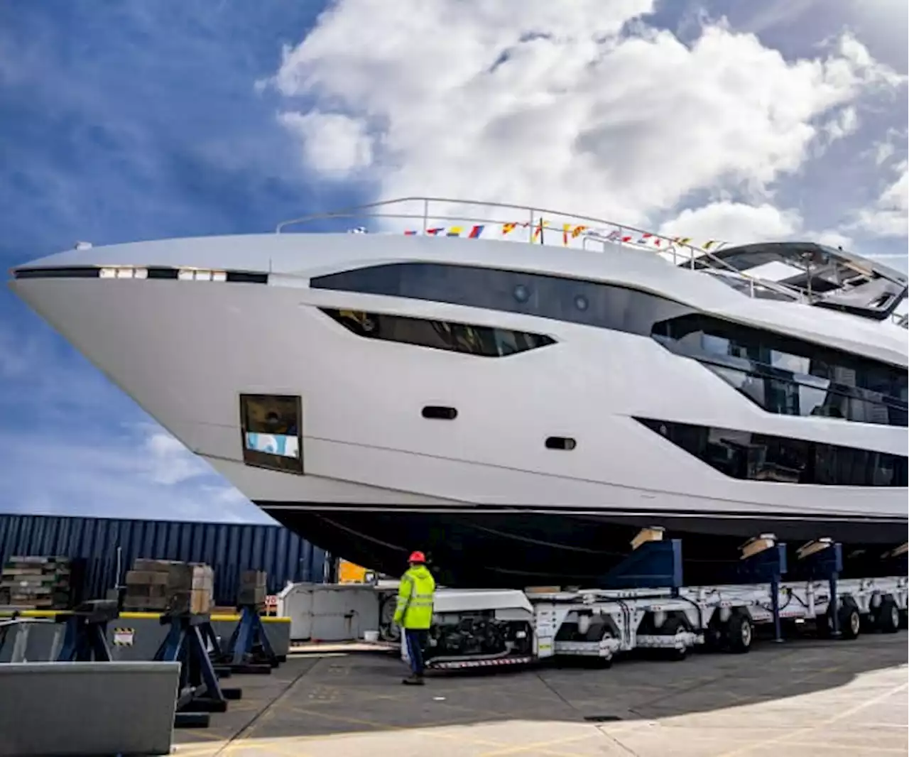 Cannes Yachting Festival: International Motor Yachts