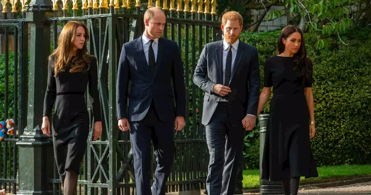 'De longues négociations' ont permis les retrouvailles d'Harry, Meghan, Kate et William devant le château de Windsor