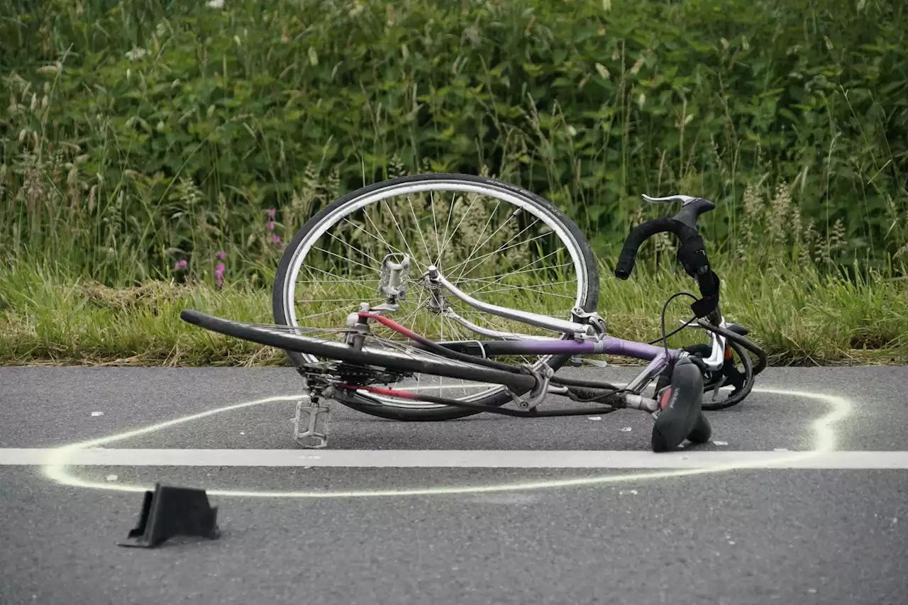 Im Norden: Trecker überholt Radfahrer – der stürzt und kommt ums Leben