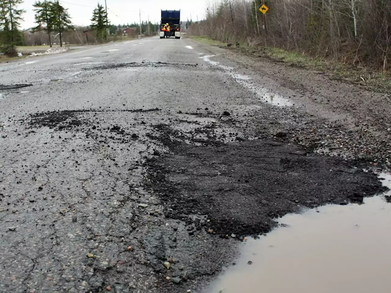 Canada's crumbling roads are getting worse in climate change — but Alberta oil may be the answer