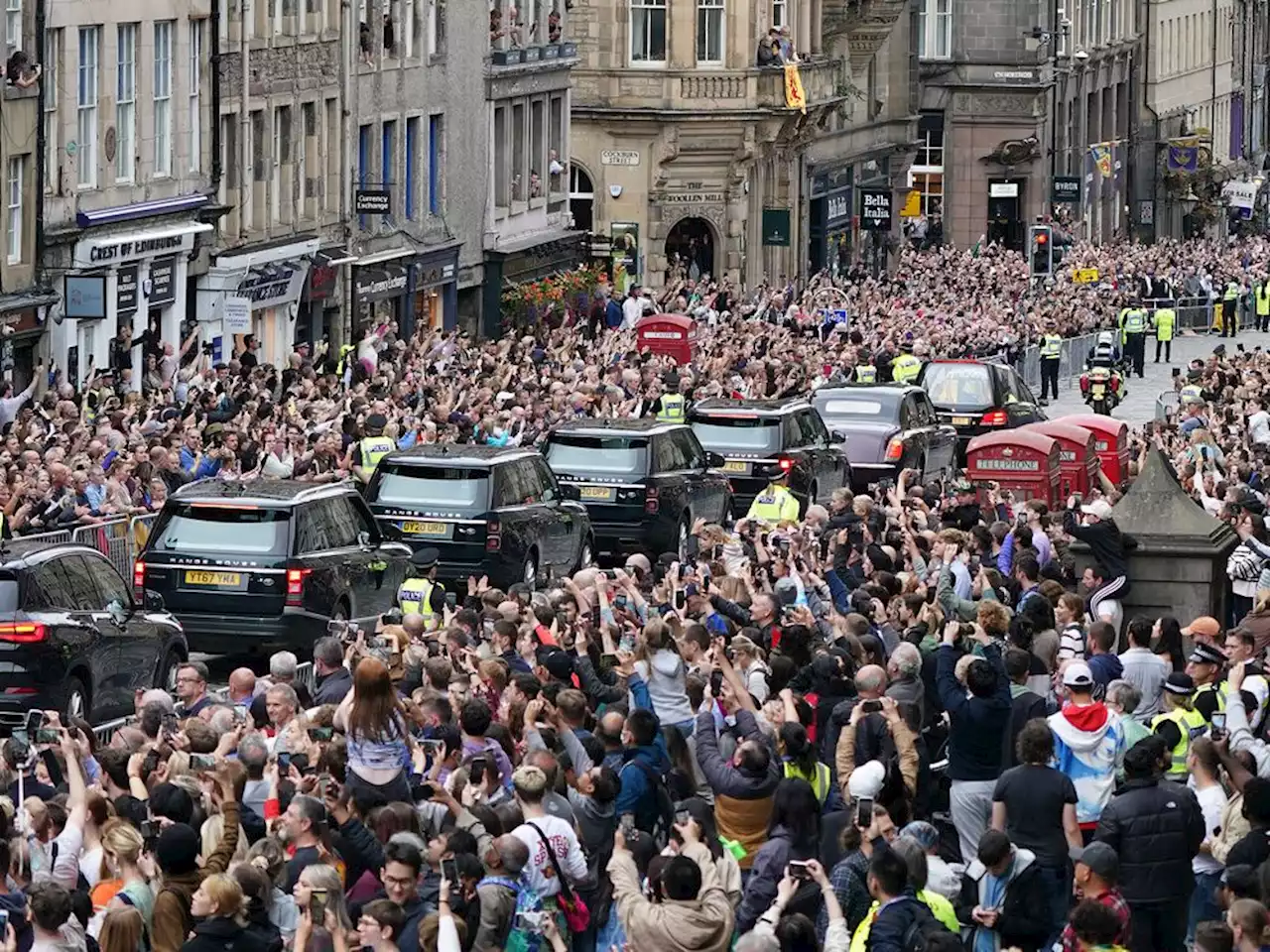 King Charles to fly to Scotland to join somber procession of queen's coffin