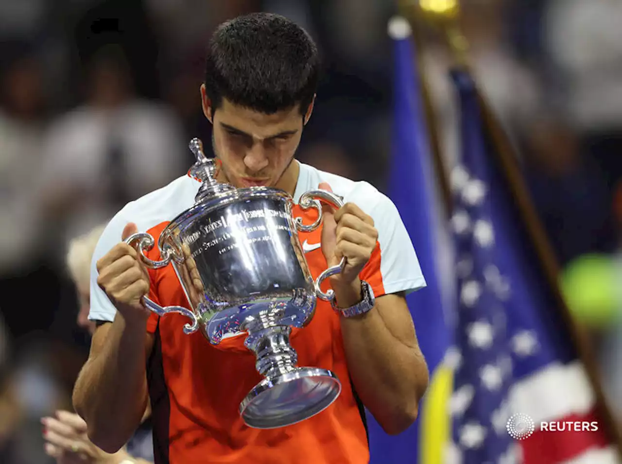 Alcaraz wins U.S. Open and becomes world number one