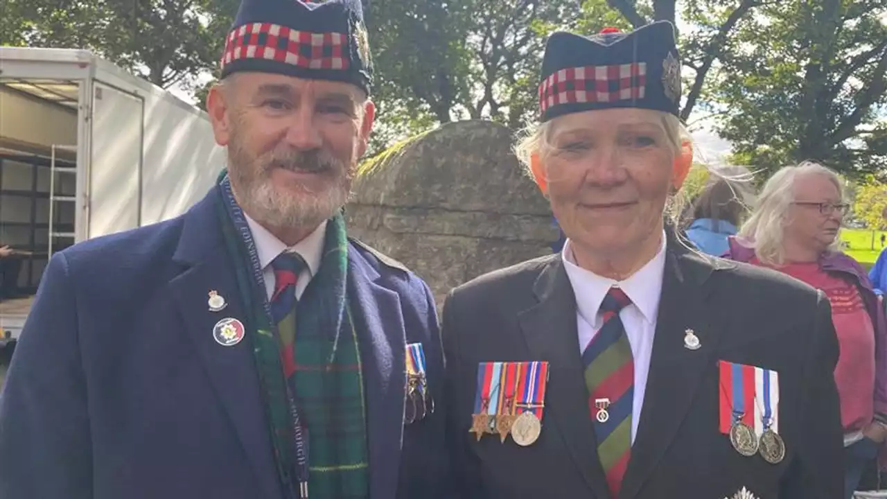 Former soldier is first in line to view Queen's coffin