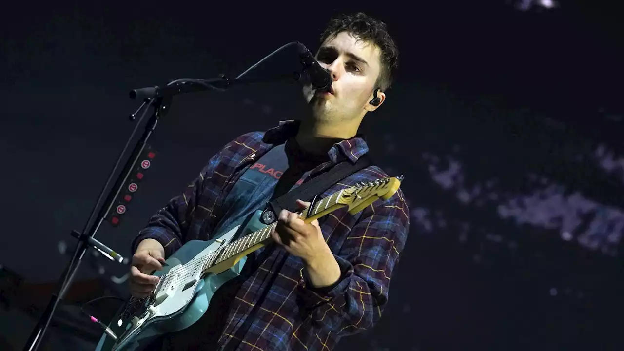 Sam Fender pulls out of concerts to look after his mental health