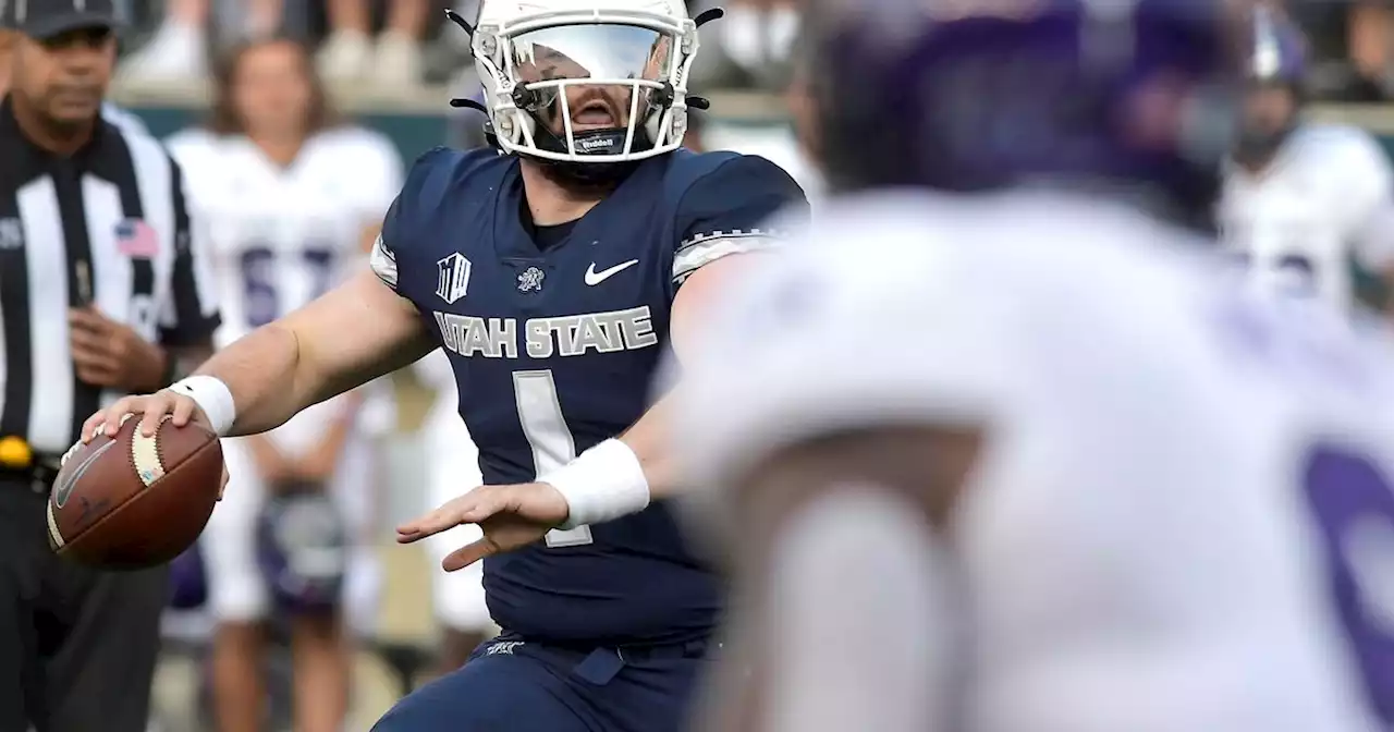 Utah State coach Blake Anderson calls out fans for ‘embarassing’ booing of QB Logan Bonner