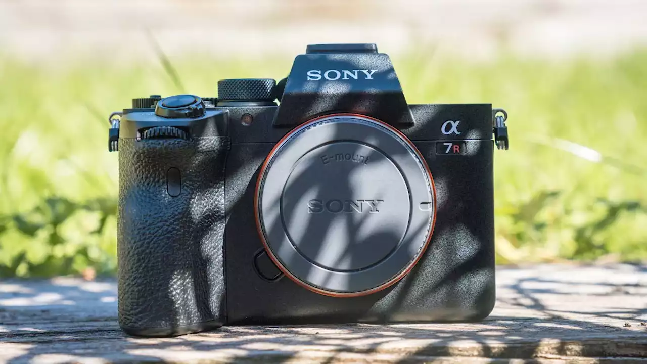 Sony A7R IV mirrorless camera review