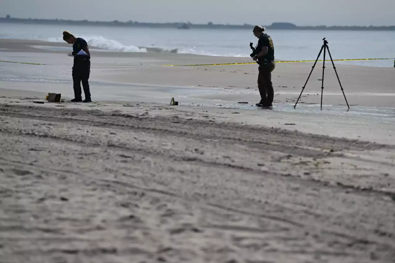 Coney Island beach horror: Mom of three dead children may face charges today, reports say | amNewYork