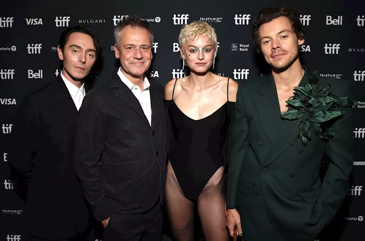 What It’s Like to Direct Harry Styles, According to ‘My Policeman’ Director Michael Grandage: ‘He Does Drunk Acting Very Well’