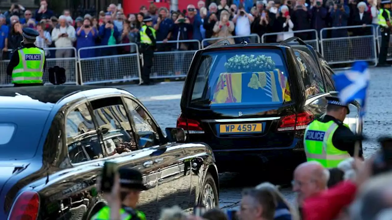 Queen Elizabeth's coffin lands in London after final flight | CNN