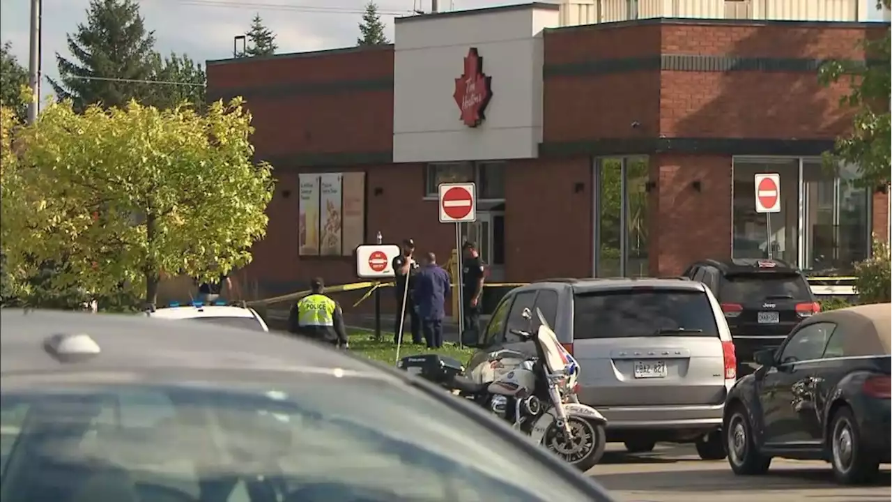 Suspect in custody, Toronto police officer dead after shootings in Mississauga and Milton