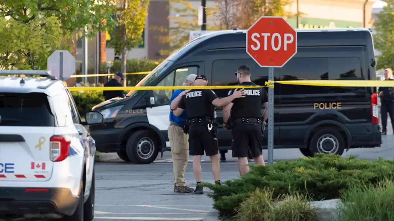 Peel police launch investigation after Toronto police officer killed in shooting rampage