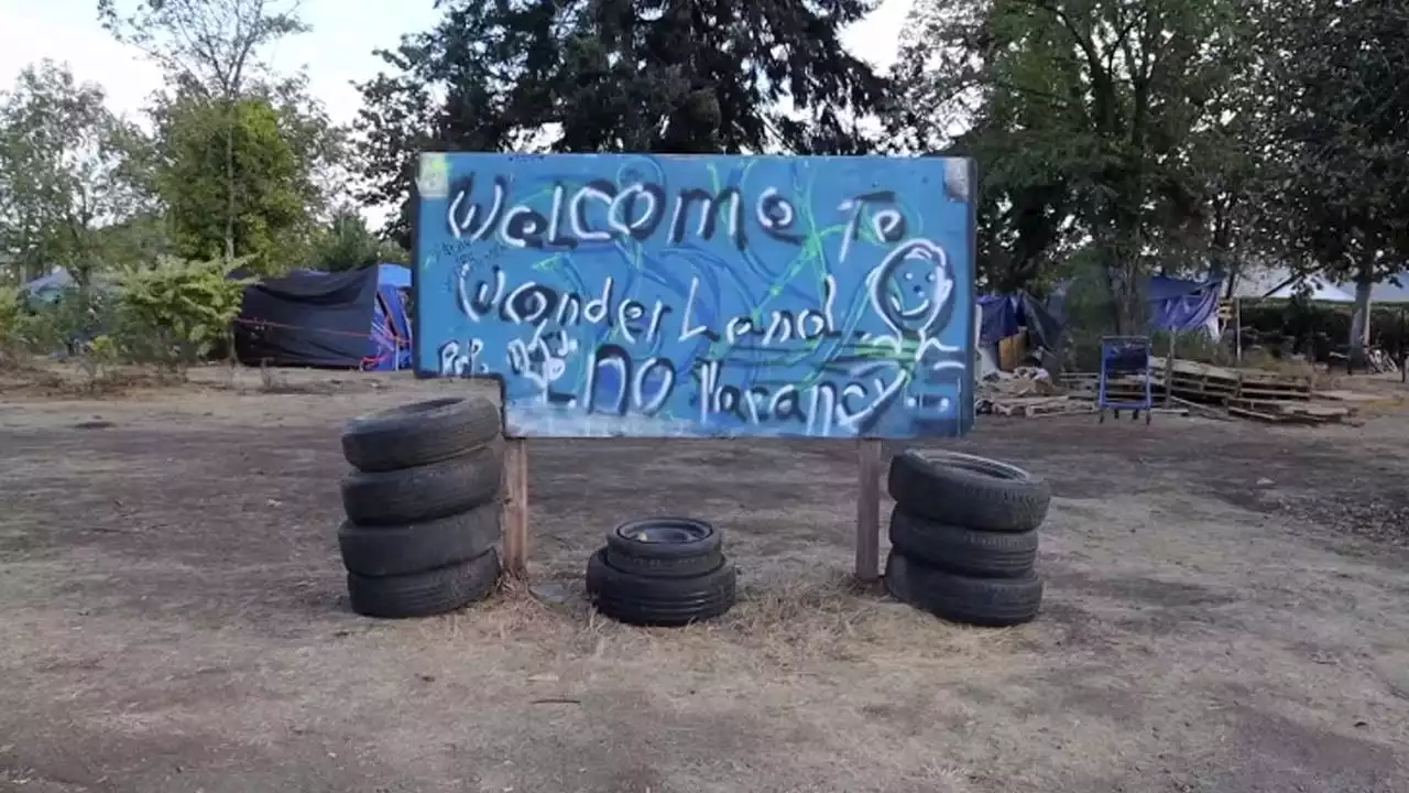 Deputies sweep notorious homeless encampment in Parkland