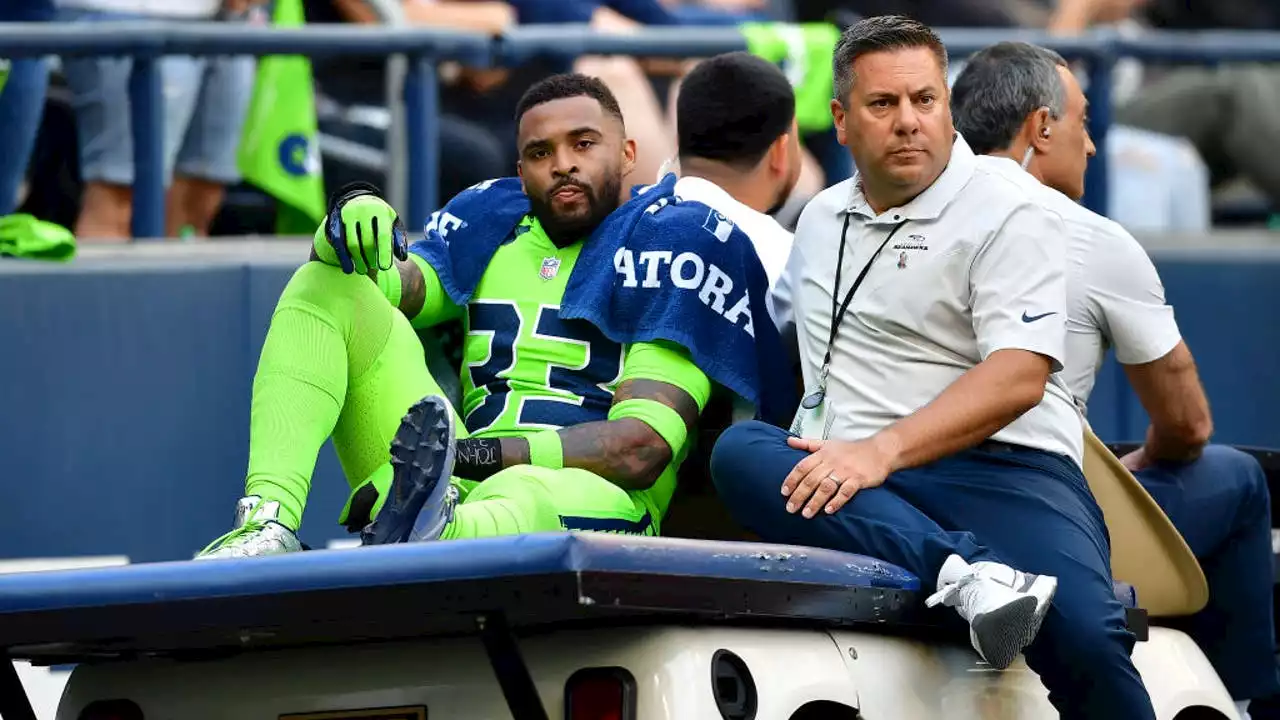 Jamal Adams sustains 'serious' knee injury in Seahawks win over Broncos