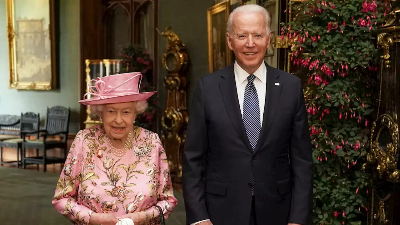 World leaders expected to attend Queen Elizabeth II's funeral include President Biden and Macron