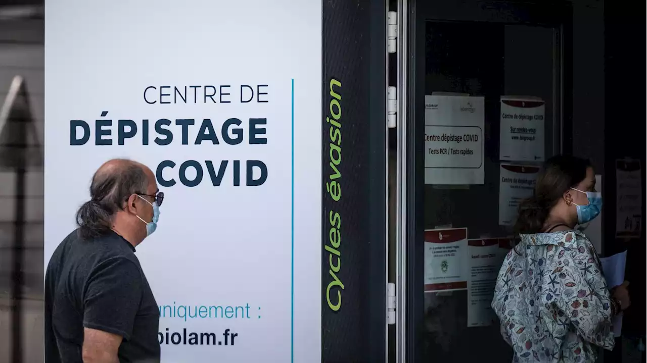 Covid-19 : le nombre de contaminations en hausse de 33%